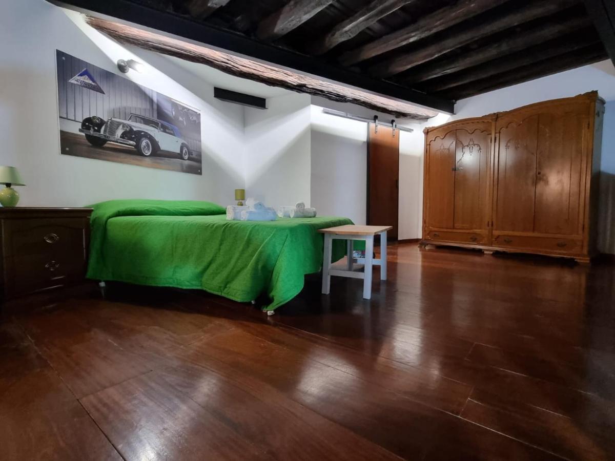 Casa Monviso Le Fuoriserie ปาแลร์โม ภายนอก รูปภาพ